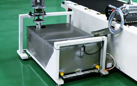 https://senlian.huaqiutong.com/wp-content/uploads/2026/03/img-UV-Curtain-Coating-5.webp